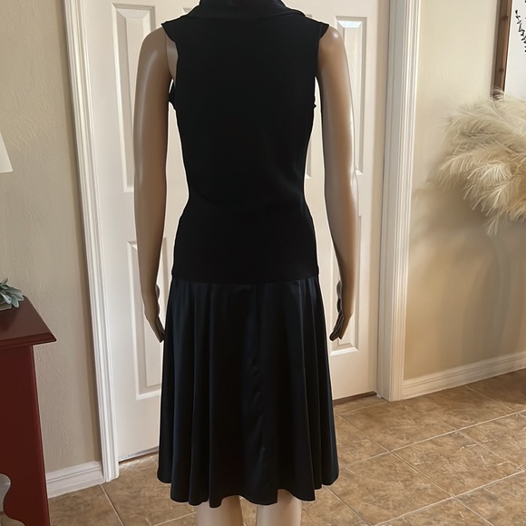 CALVIN KLEIN BLACK SILK DRESS - Picture 3 of 10